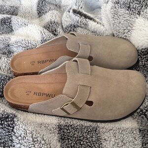 Women's Beige Mules